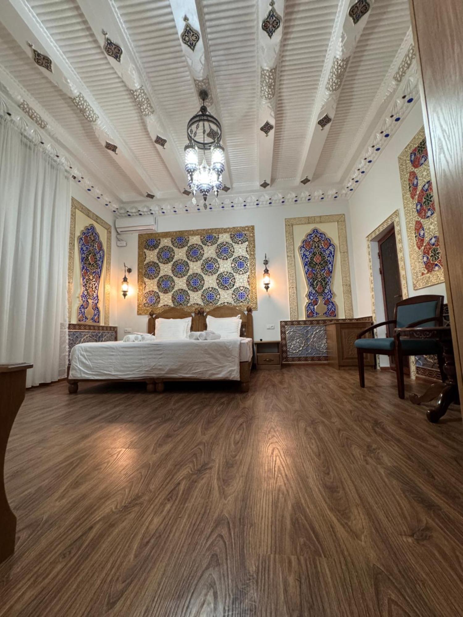 Guesthouse Muqaddam Buxoro Ngoại thất bức ảnh