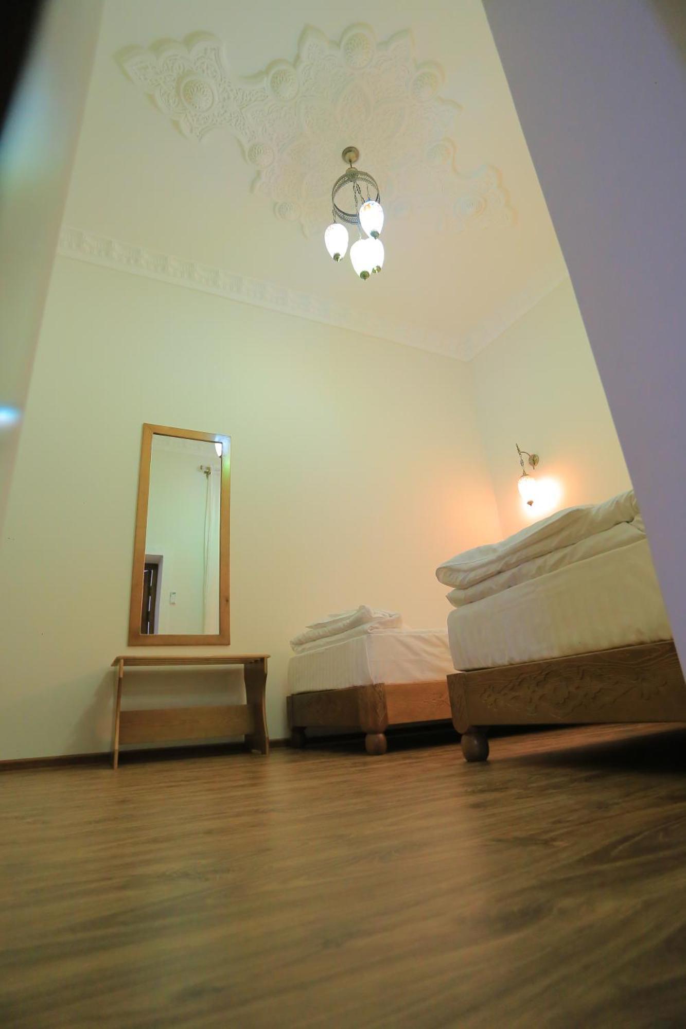 Guesthouse Muqaddam Buxoro Ngoại thất bức ảnh